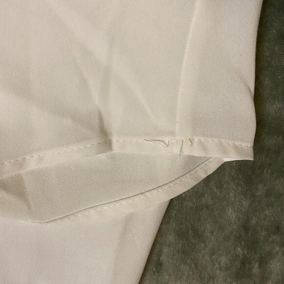 Women Sheer Chiffon Lace Trim V-Neck Sleeveless Blouse Small White Curve Hem - Picture 7 of 16